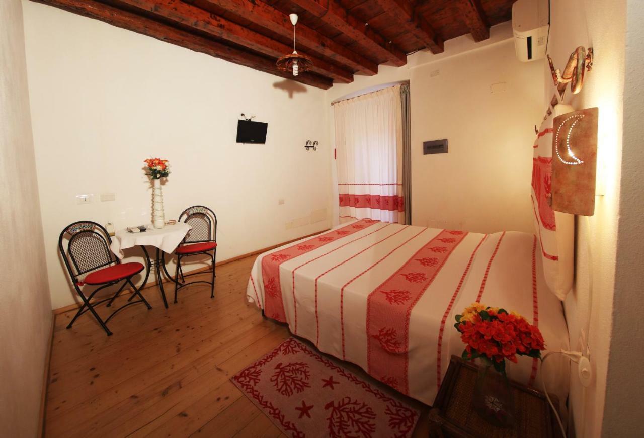 Note Sulla Piazza Bed & Breakfast Cagliari Exterior foto